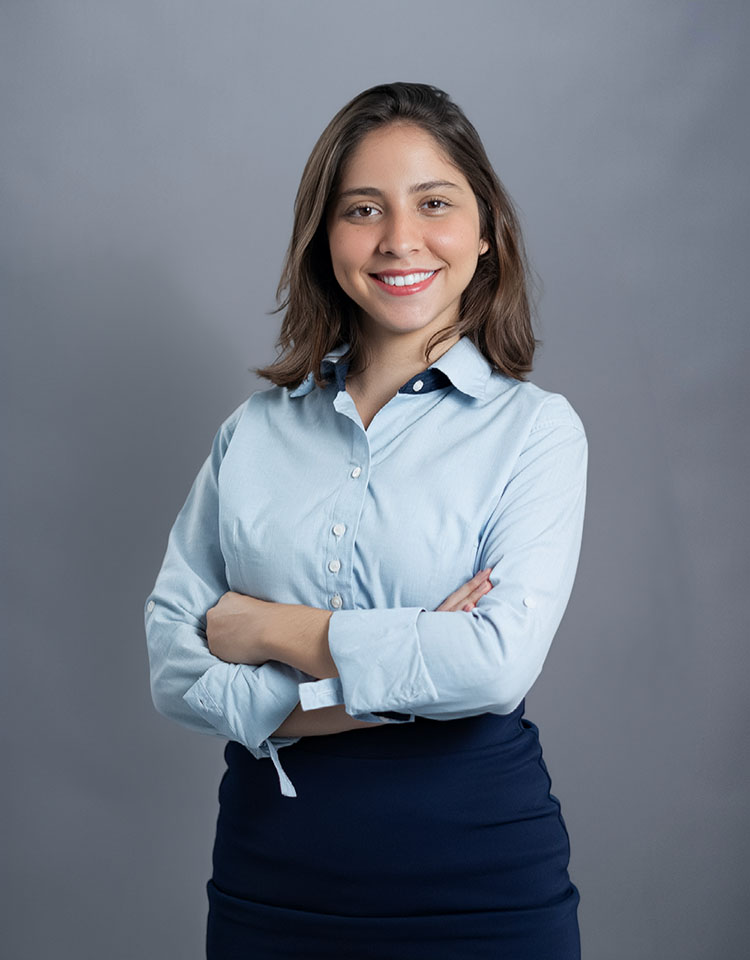 Laura Burnier Bentes Tavares de Oliveira